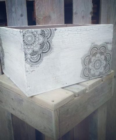 Relooking d'une caisse en bois avec Autentico vintage